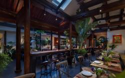 Peking Yard Hotel