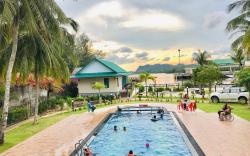The Coco Grand Chalet Pakbara
