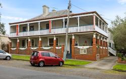 Athelstane Hotel