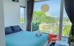Corgi House Danang - Steps from Dragon Bridge