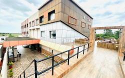 Monarch Express, Sri City