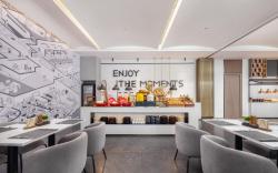 Wanda Moments Beijing Qianmen