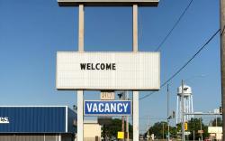 Capital O Marysville Surf Motel Kansas