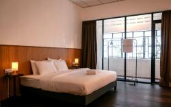 Aayu Chowrasta - 3 min walk to Penang Road Chendul