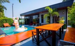 Khongdonat Premium Pool Villa 