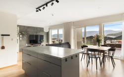 Spacious luxury, Terrace + Parking