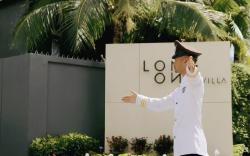 Long One pool villa