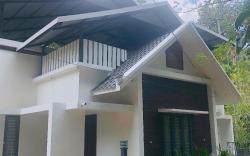 Varenya Luxuary Homestay
