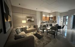 Suite room and lounge