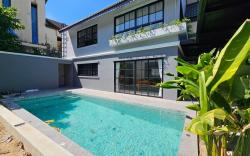 Modern Pool Villa in Kamala