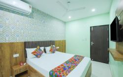 163 Chick Bazaar Road, Opp. Shivaji Road, Next To Shree Raj Lassi Bar, Shivaji Nagar, Bangalore, Kar