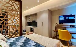 Vaelora Stay – Luxury Studio