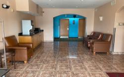 Tropicana Inn & Suites Dallas