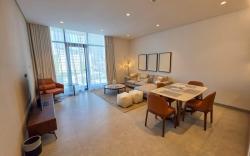 Elegant 1BR with Balcony PearlHouse Luxury Living!