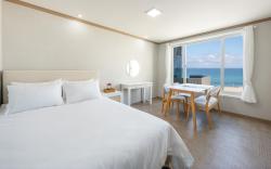 Gangneung Jin Stay