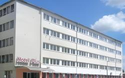 Hotel Plus