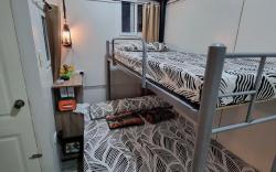 Small Cozy Room Own T&B, Wi-Fi, Smart TV, Netflix