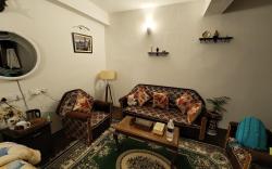 Quaint wood cottage 1 -Sherpa Khangba