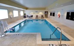 Holiday Inn Express and Suites Tahlequah By IHG