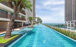 Wyndham Soleil Danang - Free Two Ways Airport Transfer
