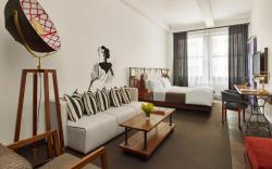 Refinery Hotel New York