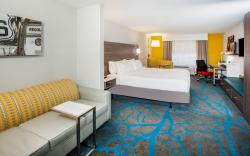 Holiday Inn Express & Suites Litchfield By IHG