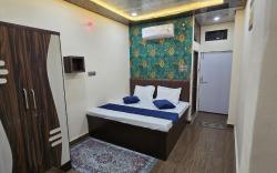 VNS - KASHIKA GUEST - HOUSE - Near Kashi Temple