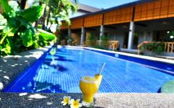 Mayfair Garden Resort