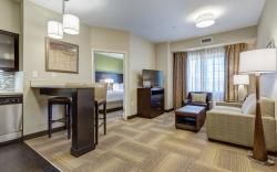 Staybridge Suites : St Louis - Westport By IHG