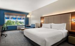 Holiday Inn Express Queensbury - Lake George Area By IHG