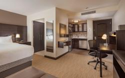 Staybridge Suites Irapuato By IHG