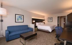 Holiday Inn Express and Suites Tulsa Downtown - Arts District By IHG