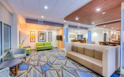 Holiday Inn Express and Suites Remington By IHG