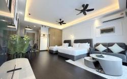 Serene SeaviewStudio unit atR&FSeineRegion ByANJU
