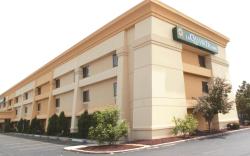 La Quinta Inn by Wyndham Milwaukee Airport / Oak Creek
