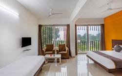 Hotel Acacia Yelahanka