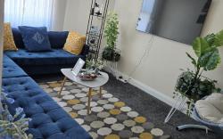 Glams 2bed stylish apartment 