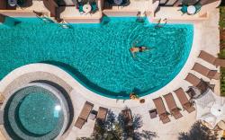 Z Exclusive Hotel And Villas 
