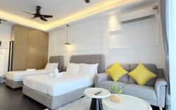 Chill SeaviewStudiounit atR&FSeine RegionBy ANJU