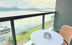 Endless SeaviewStudio unit atR&FSeine RegionByANJU