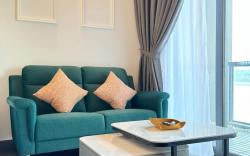 Tide Seaview Studiounit at R&F SeineRegion By ANJU