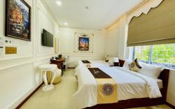 NEW PALACE HOTEL