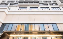 The Pinnacle Residence Suite Service by Soben