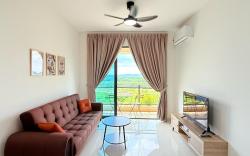 Starview Bay 2BR | Sleeps 5 | Near Forest City Hub