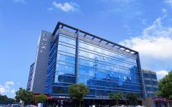 Paco Hotel (Guangzhou Baiyun Airport Liantang Subway Station)