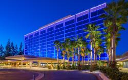 Disneyland® Hotel