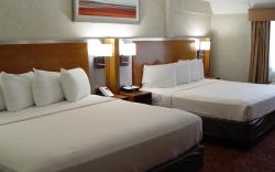 Hiltop Hotel