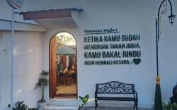 Hobbit Homestay Murah Jogja