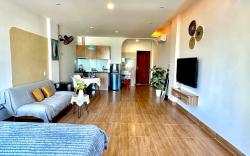 AM Hotel & Apartment