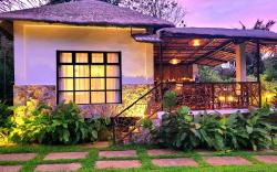Modern Bahay Kubo near Tagaytay - Casita Anahaw